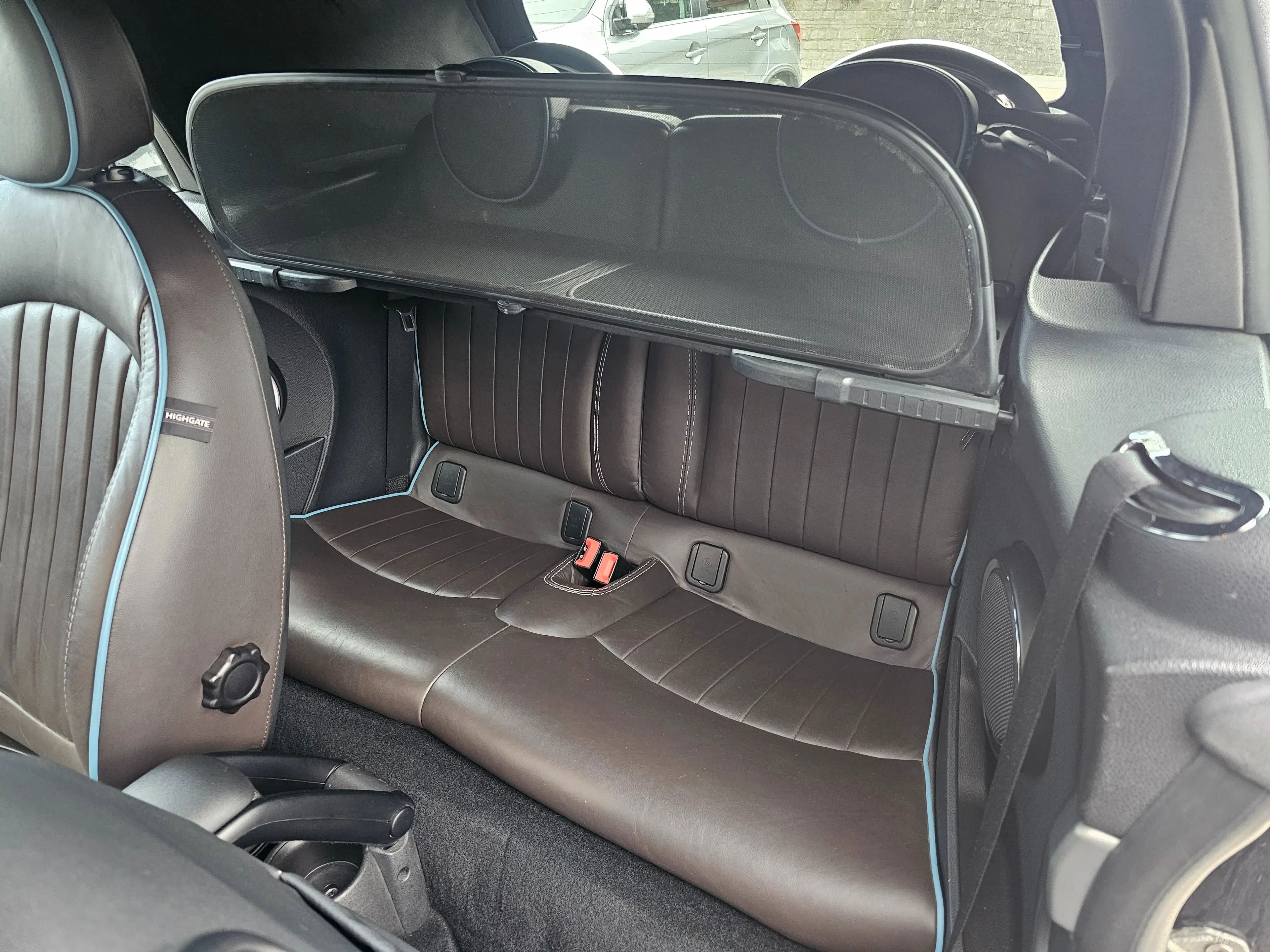 MINI Cooper D Cabrio Cabriolet 1.6 DPF — photo 15