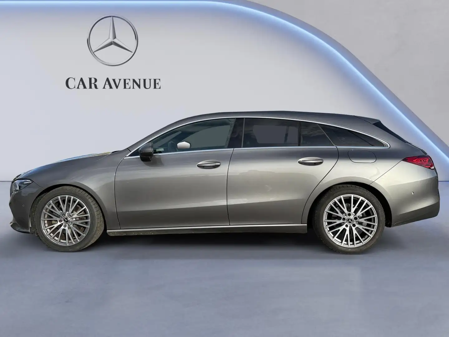 Mercedes-Benz CLA 180 Shooting Brake d Progressive Grijs - 2