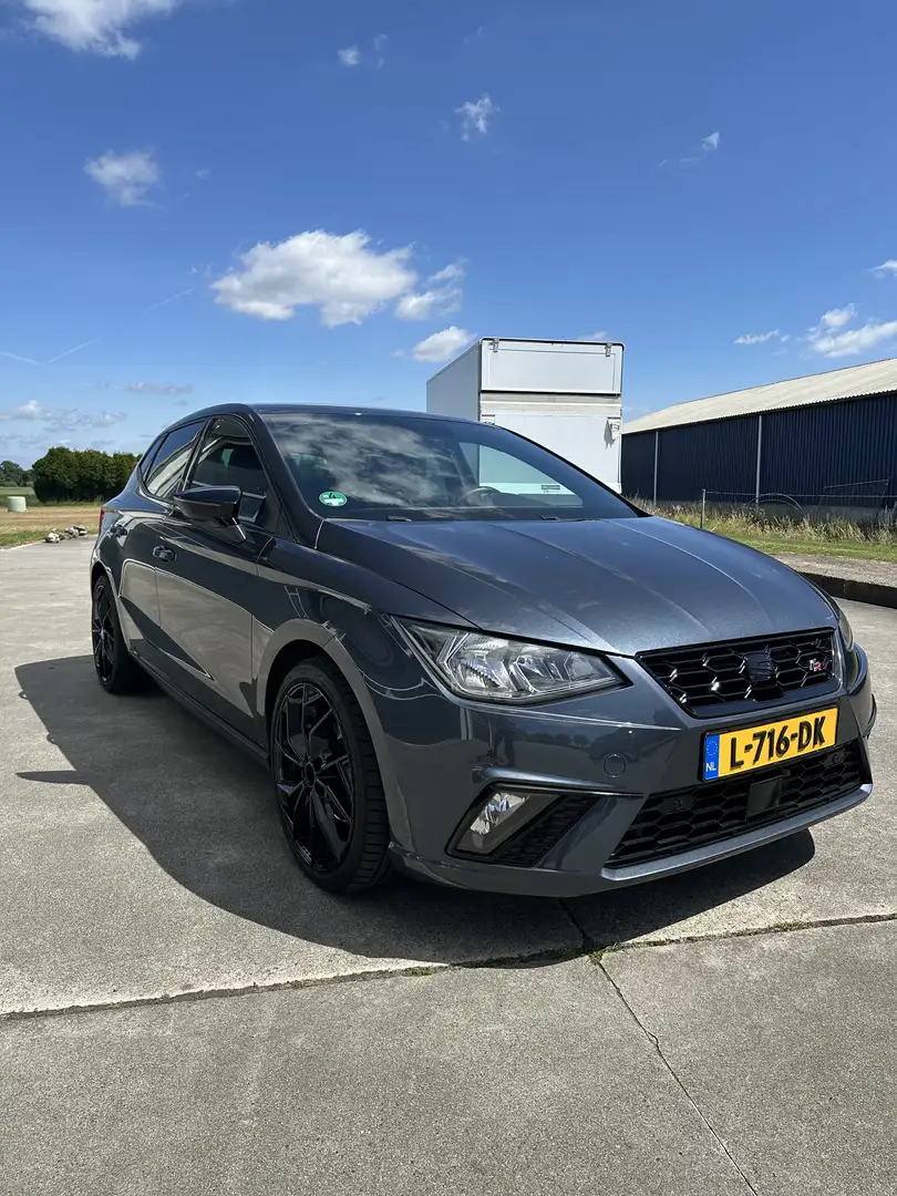 SEAT Ibiza 1.0 TSI FR Bns Int. Grijs - 2