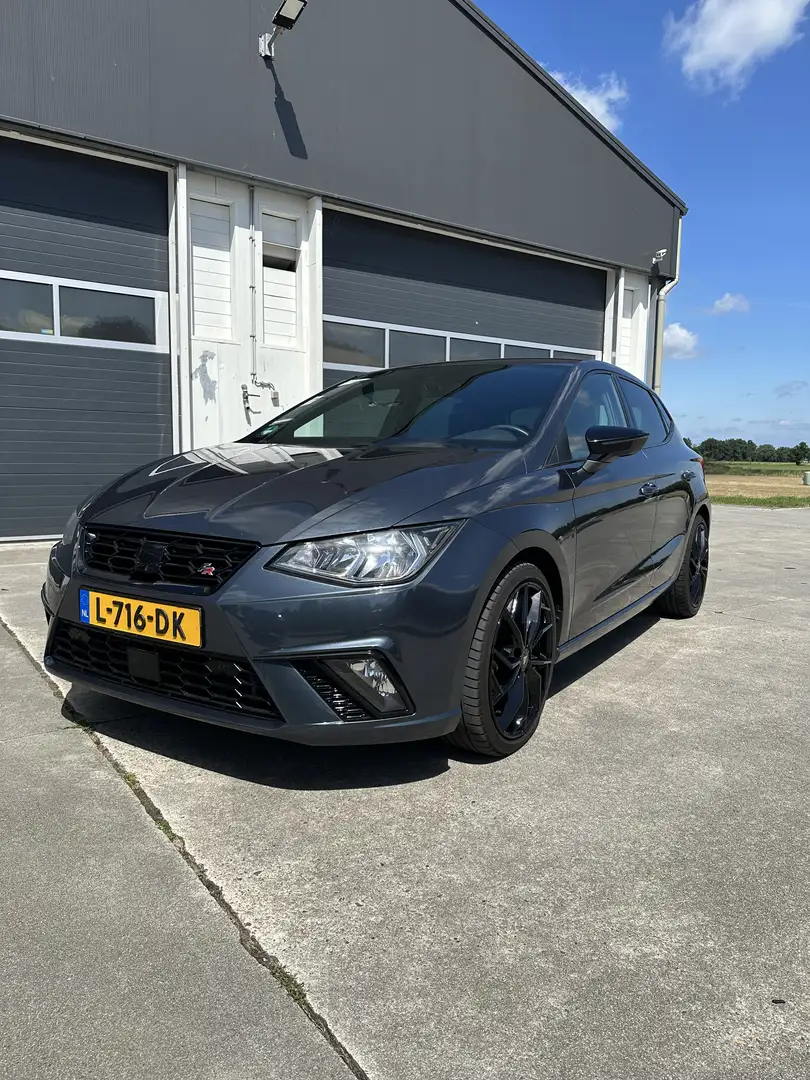 SEAT Ibiza 1.0 TSI FR Bns Int. Grijs - 1