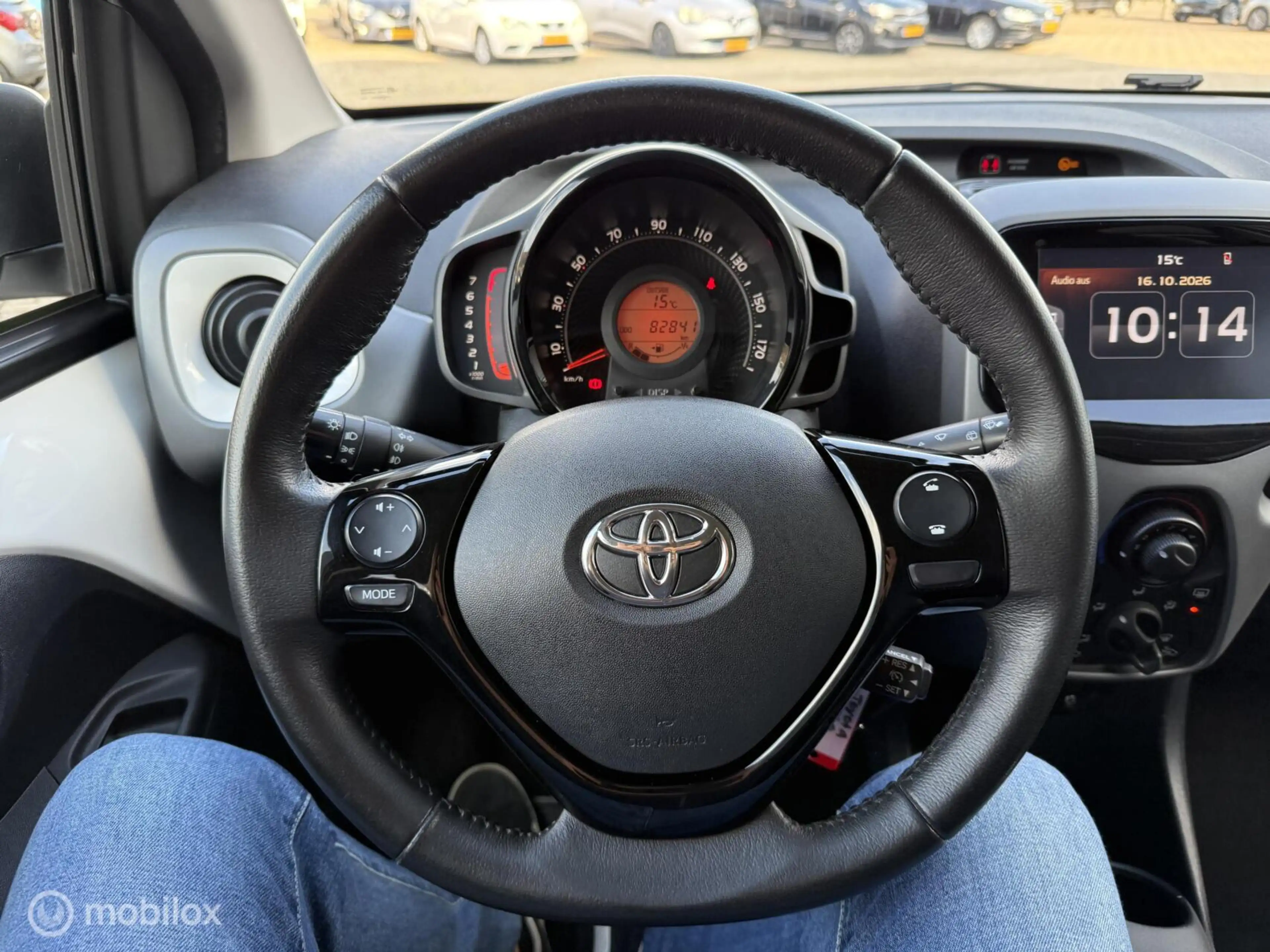 Toyota Aygo 1.0 VVT-i x-play CAMERA | CARPLAY | TOPSTAAT — photo 12