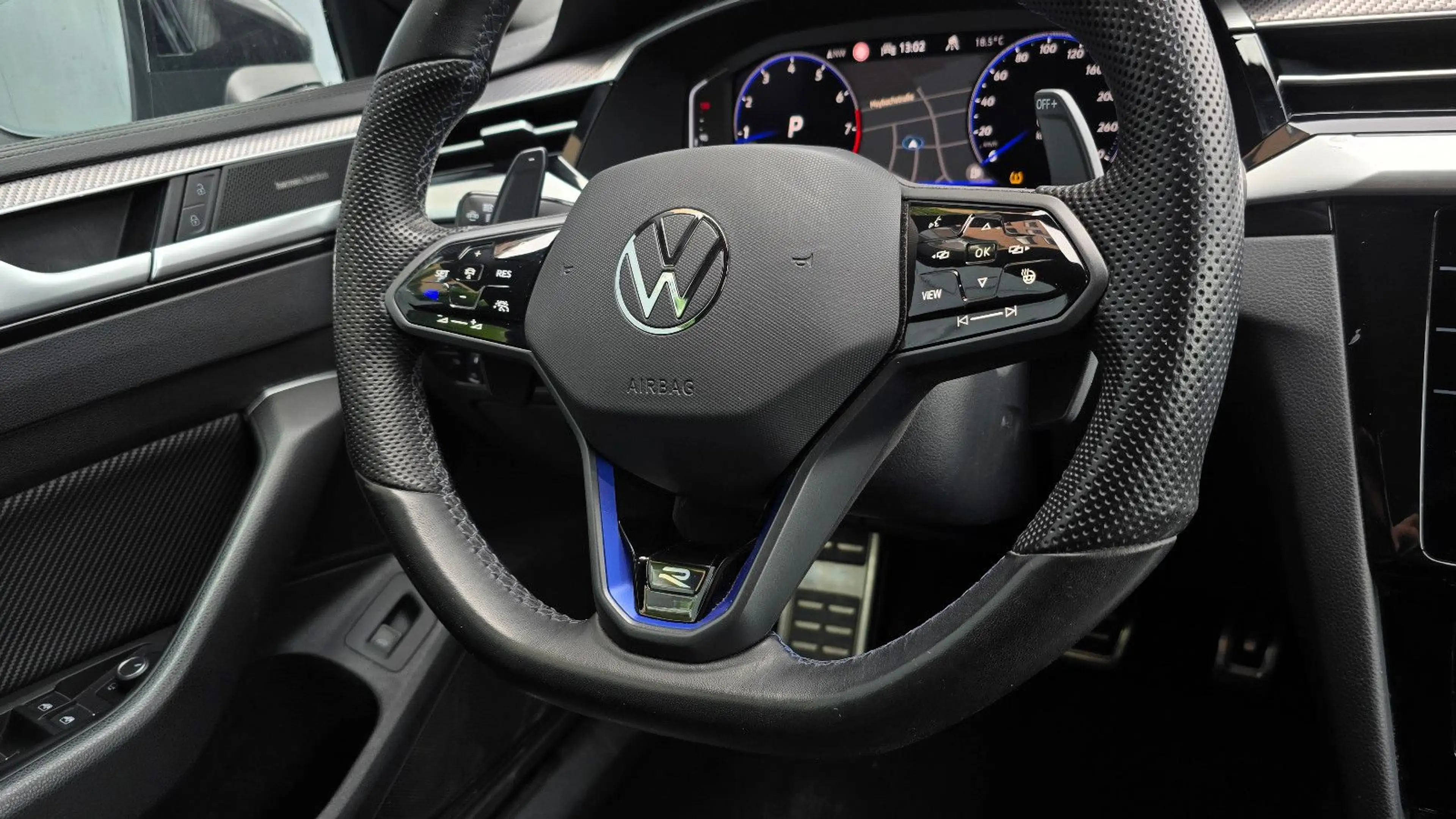 Volkswagen Arteon R 4M DSG Pano/Leder/ACC/DCC/360/AHK — photo 11