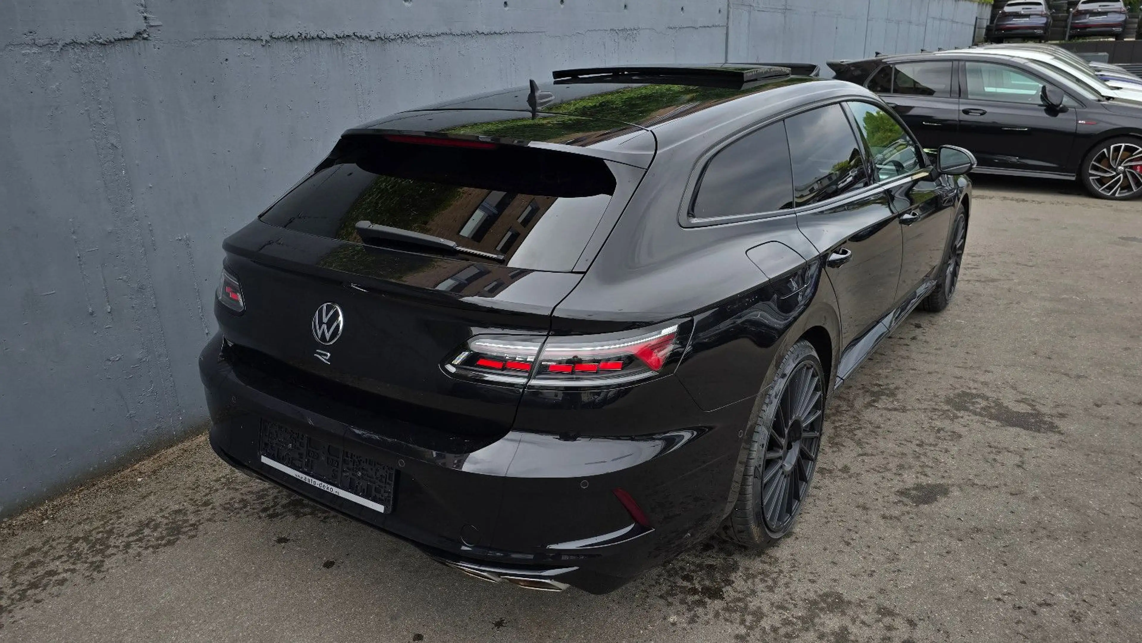 Volkswagen Arteon R 4M DSG Pano/Leder/ACC/DCC/360/AHK — photo 4