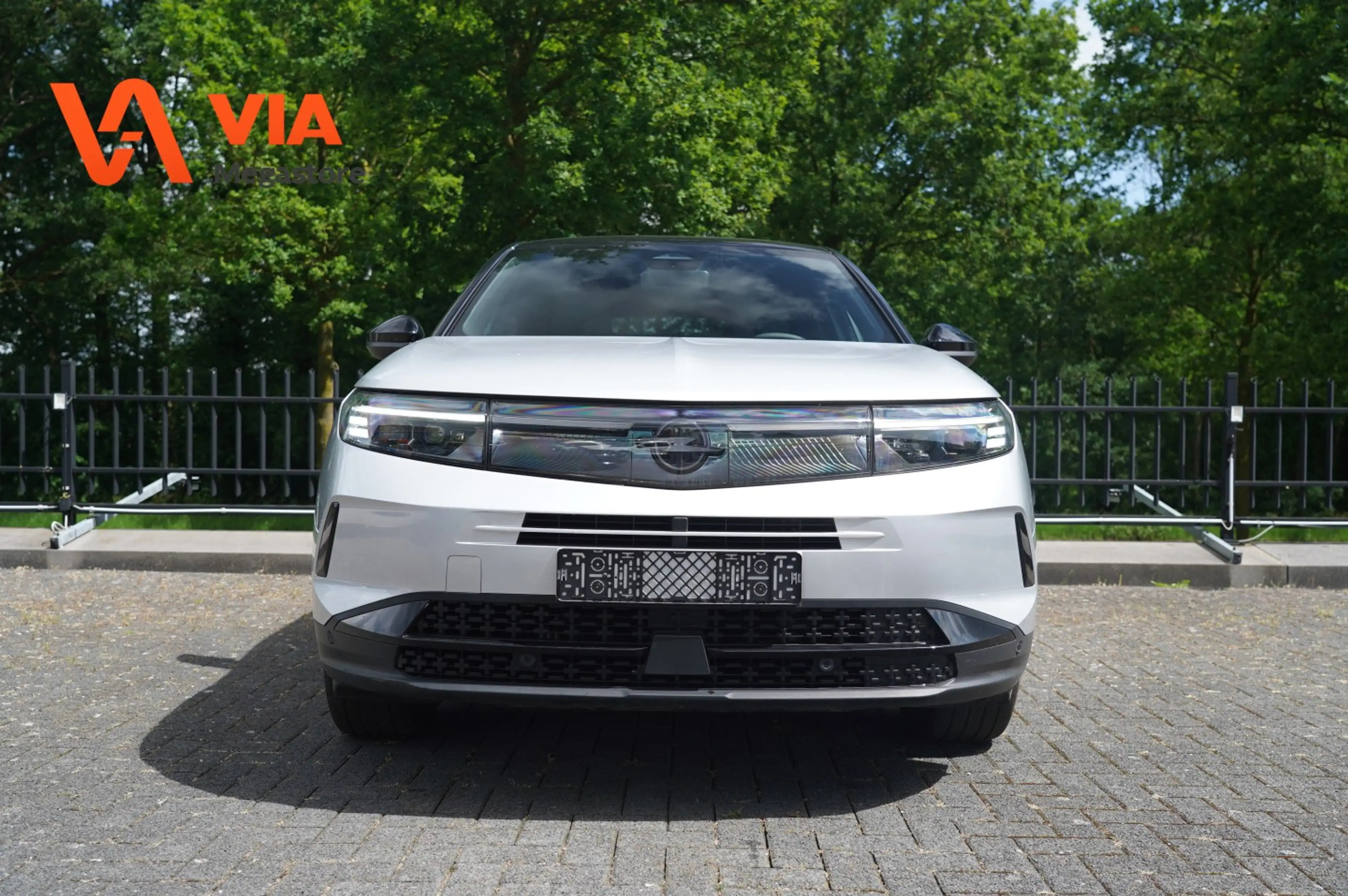 Opel Grandland X 145PK Hybrid MHEV | Navi | ACC | Climate | Stoelve — photo 9