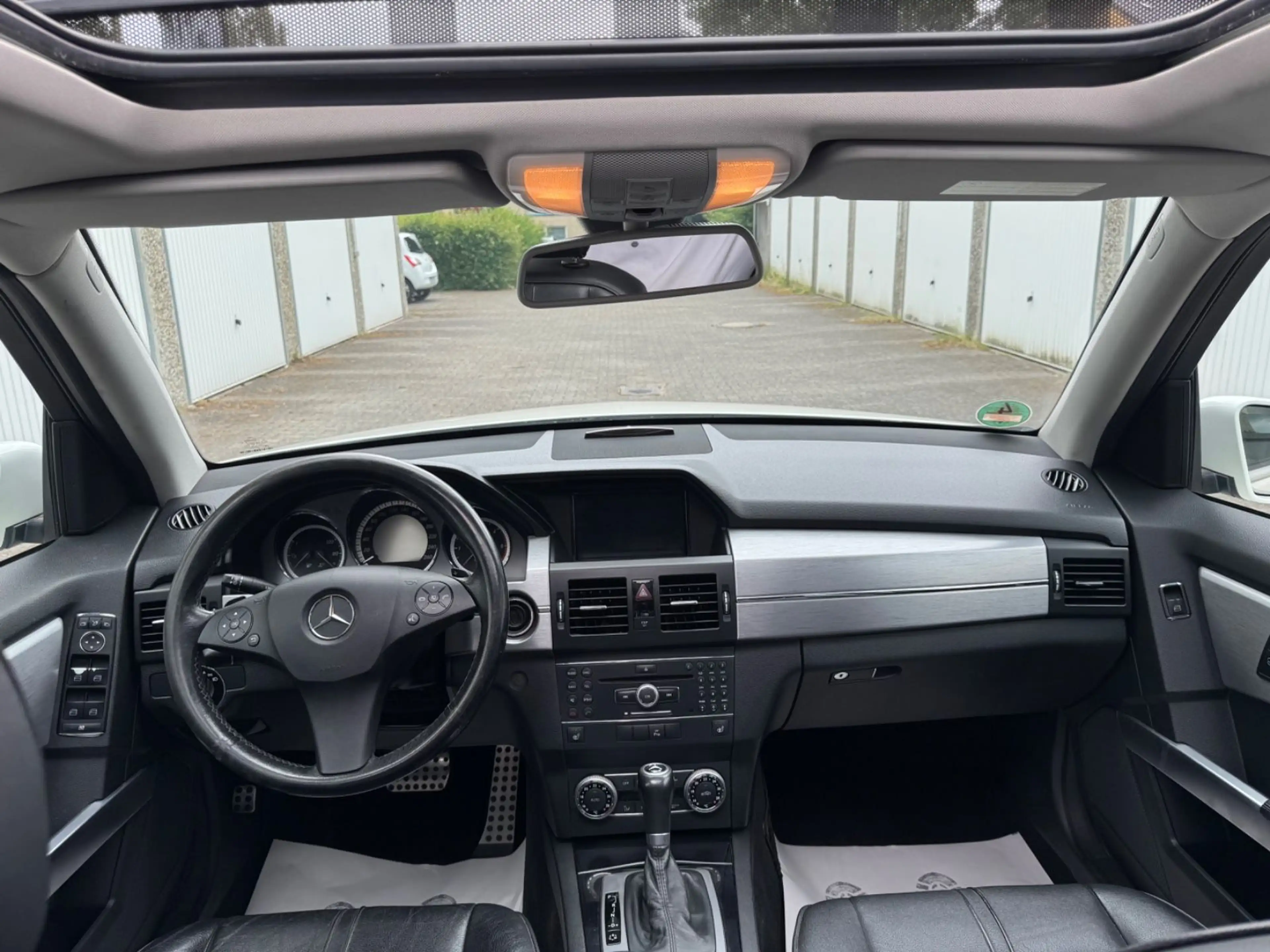 Mercedes-Benz GLK 350 CDI 4Matic — photo 13
