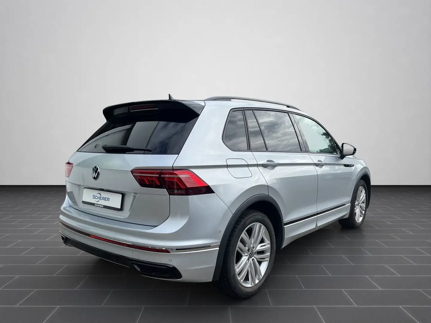 Volkswagen Tiguan R-Line 360°/Sitzheizung/HUD/Matrix LED uv Argent - 2