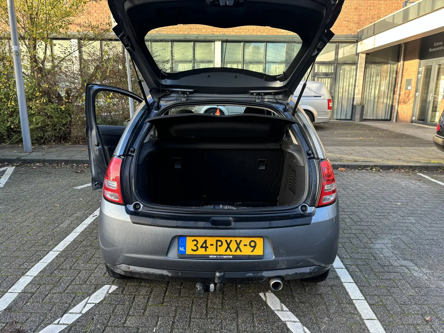 Citroen C3 1.6 e-HDi Dynamique Grijs - 2