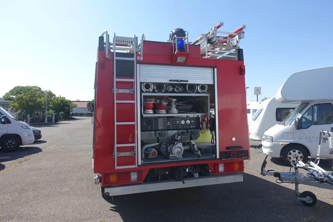 Mercedes-Benz 814 F Feuerwehr , LF8,Aufbau Ziegler, foto 3