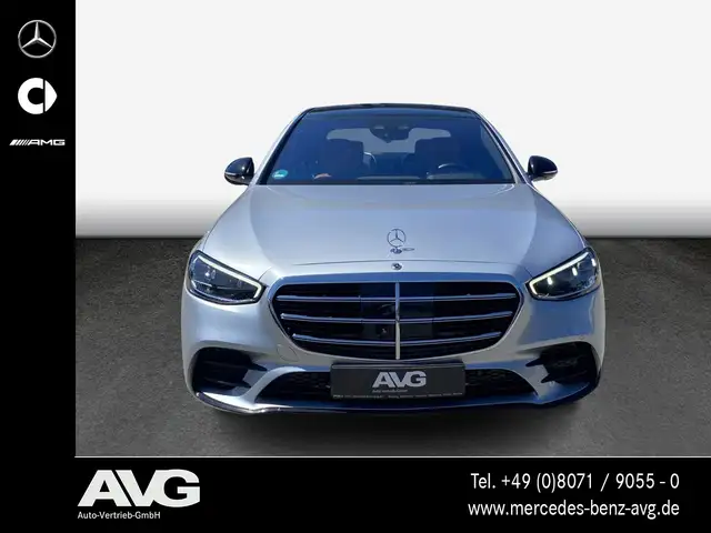 Mercedes-Benz S-Class view 2