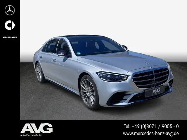 Mercedes-Benz S-Class view 3