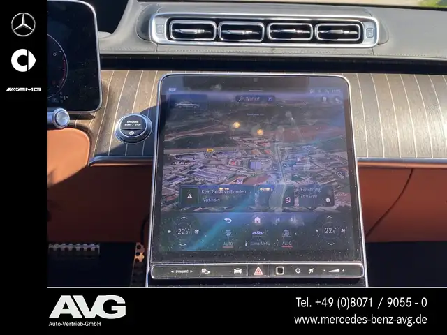 Mercedes-Benz S-Class view 11