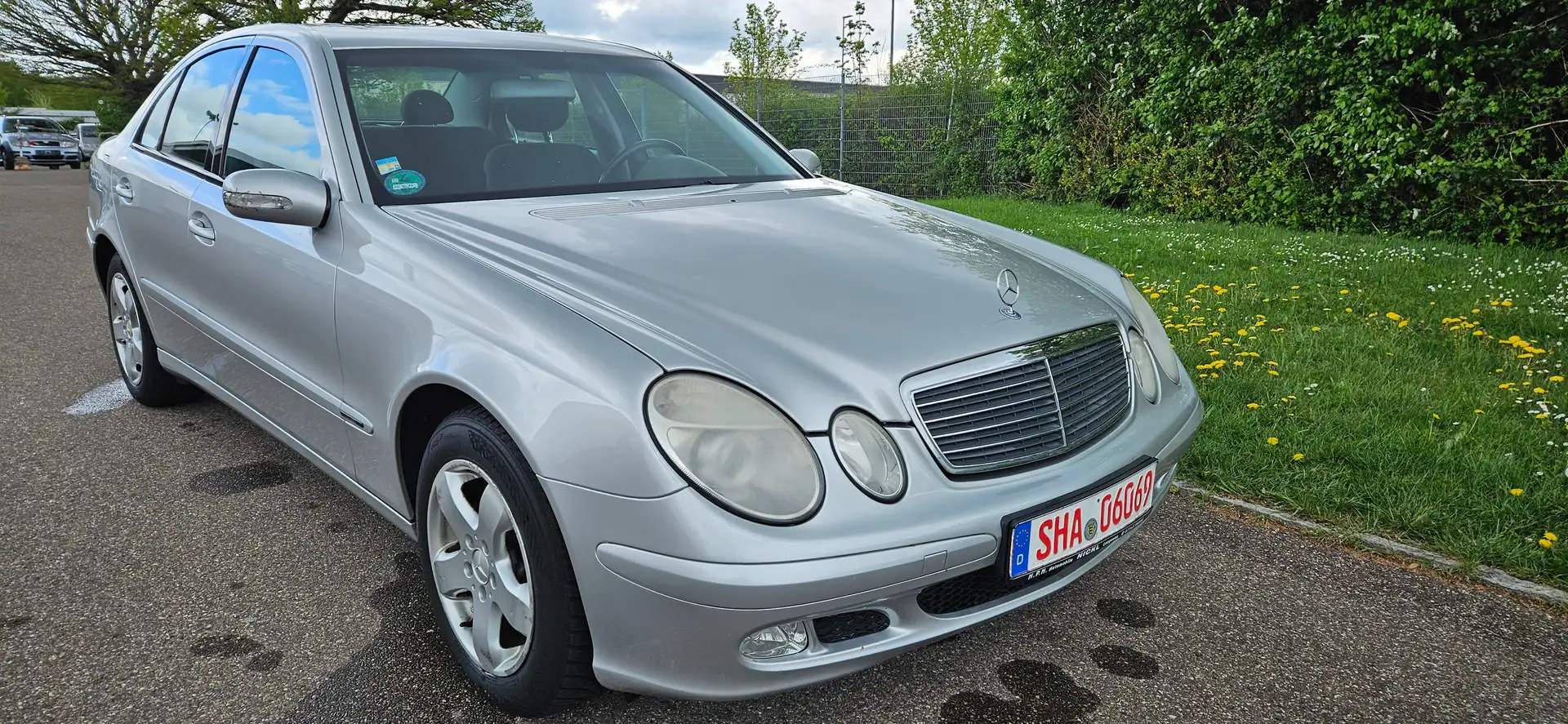Mercedes-Benz E 240 E 240 (211.061)Classic Grey - 2