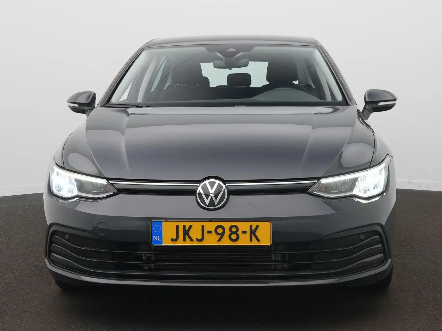 Volkswagen Golf 1.0 eTSI Life Business Apple Carplay - Clima - Aut Gris - 2