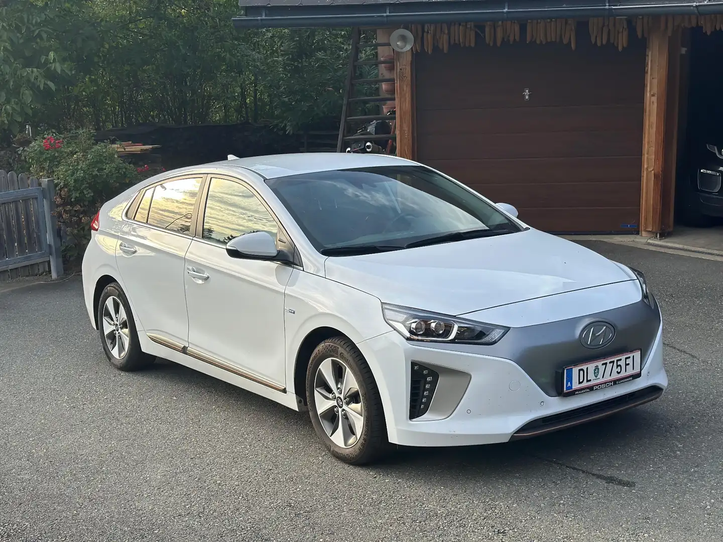 Hyundai IONIQ Elektro 28kWh Level 4 Aut. - 1
