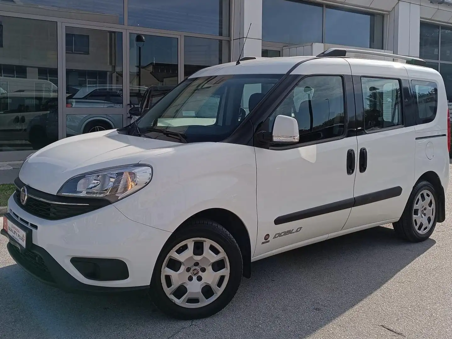Fiat Doblo Doblo 1.4 -16v natural power Easy 120cv Bianco - 1