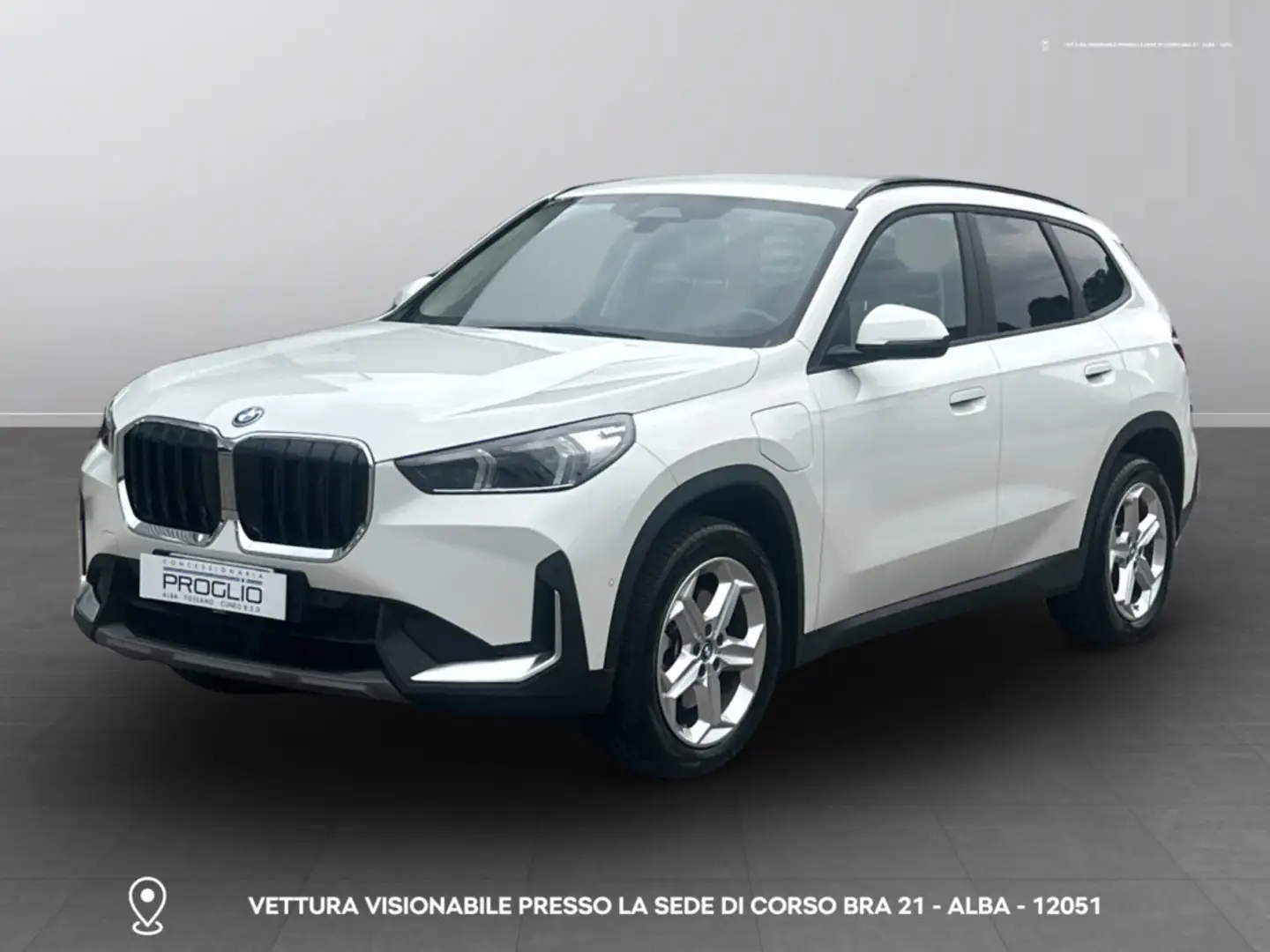 BMW X1 (U11) - X1 xDrive 25e xLine Blanc - 1