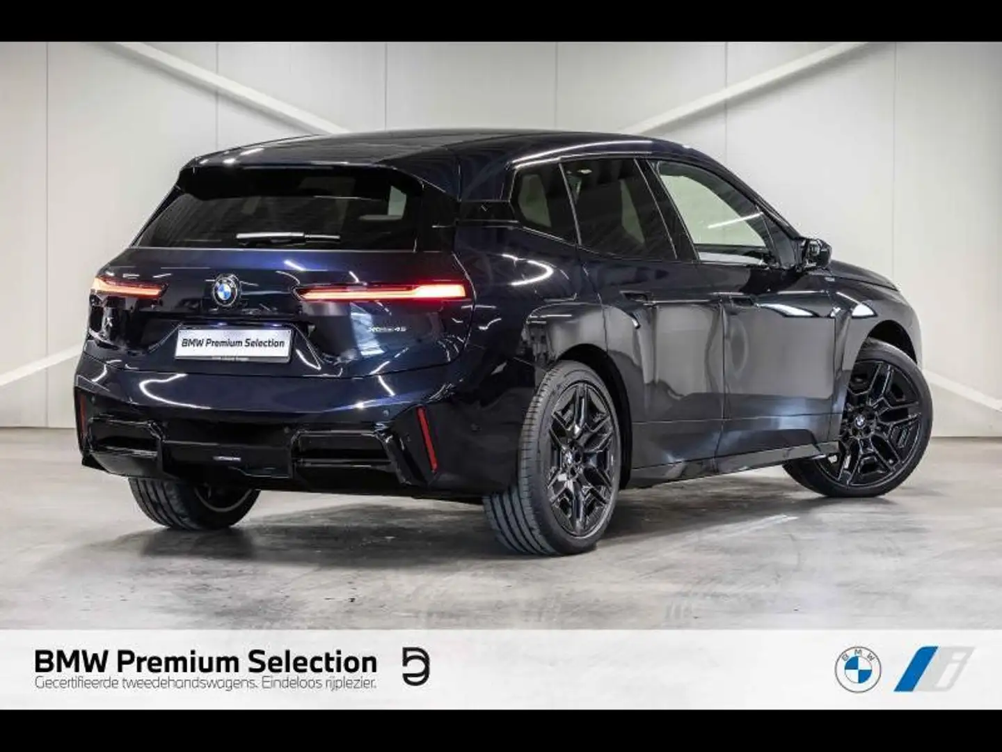 BMW iX xDrive45 M Sport PRO | AIR SUS Noir - 2