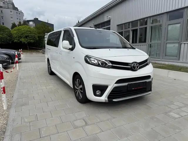 Toyota Proace L2 Shuttle Comfort