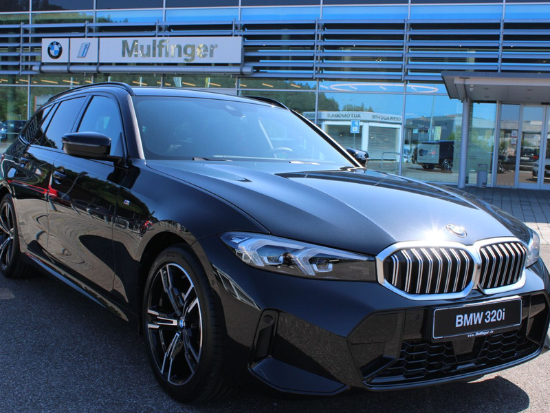 BMW 320 i Touring M Sport AHK LED ACC Innovationspaket — photo 2
