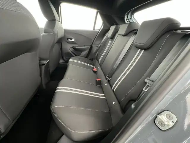 Opel Corsa view 8