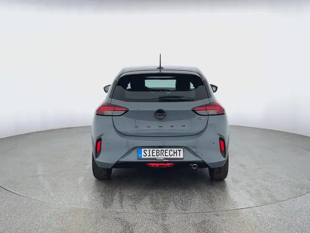 Opel Corsa view 4