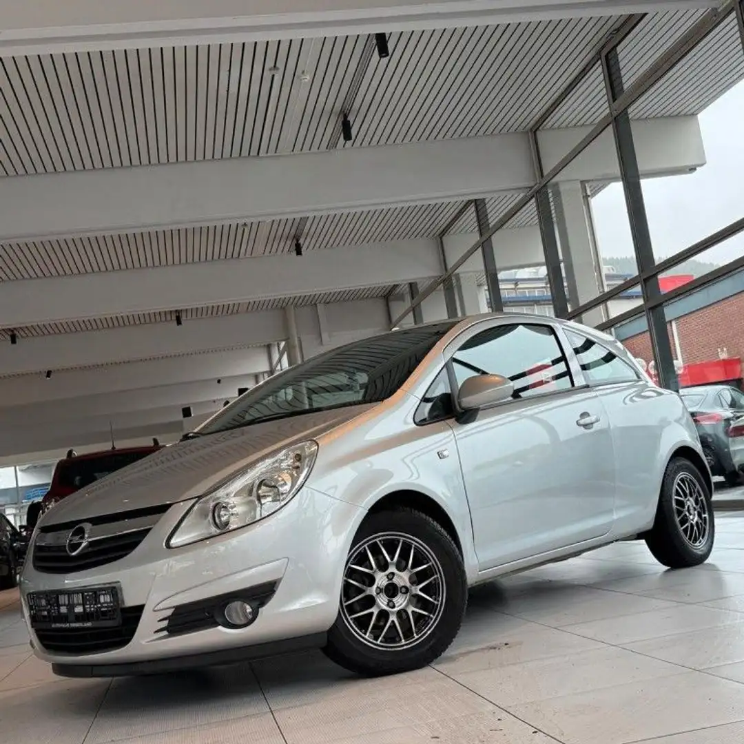 Opel Corsa D Edition Plateado - 1
