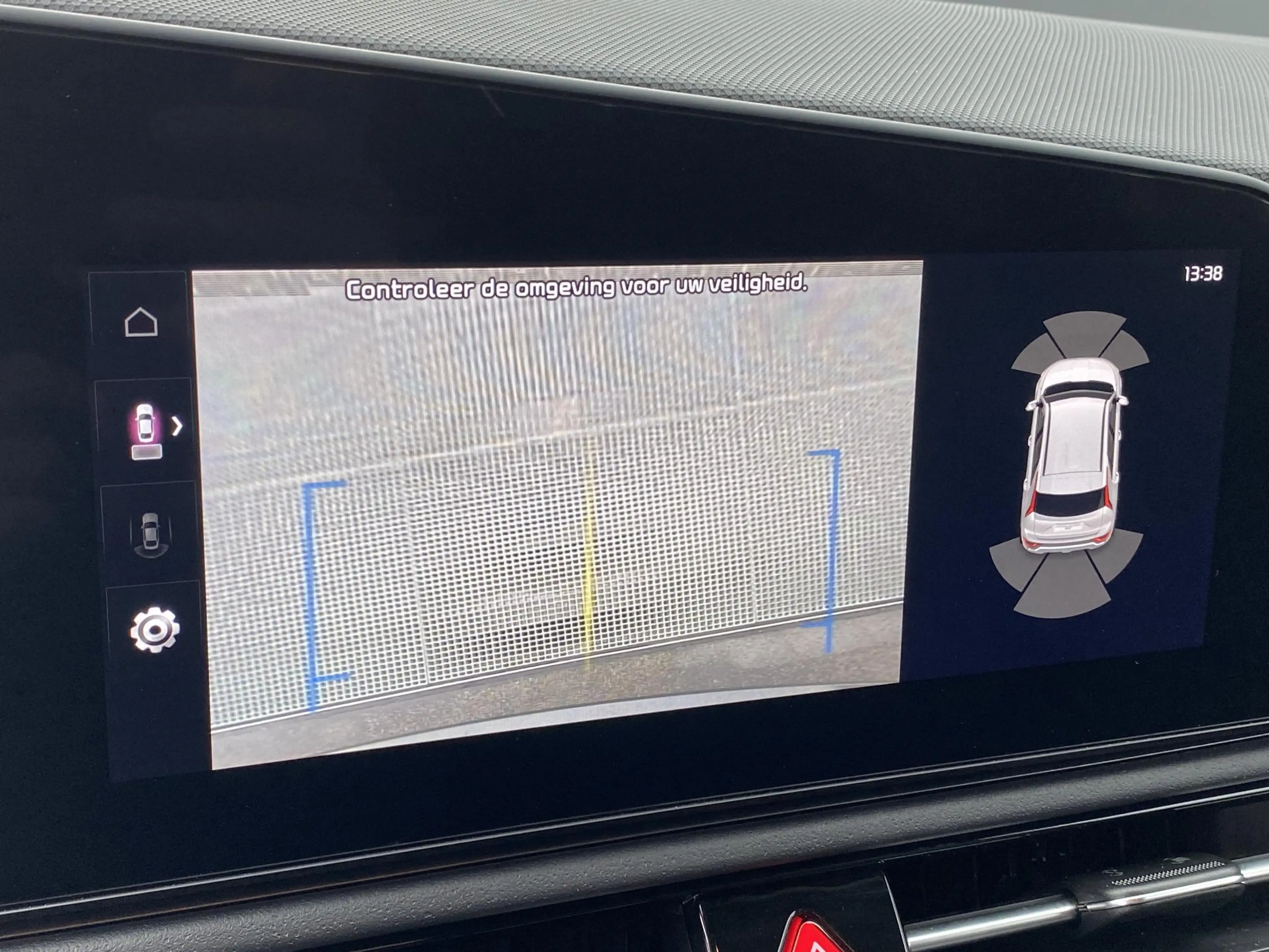 Kia e-Niro EV Light Advanced 64.8 kWh Stuur- & stoelverwarmin — photo 9