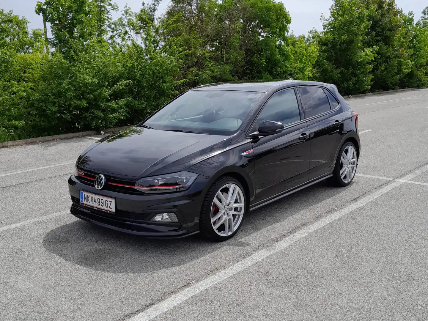 Volkswagen Polo GTI Polo 2,0 TSI GTI DSG Schwarz - 1