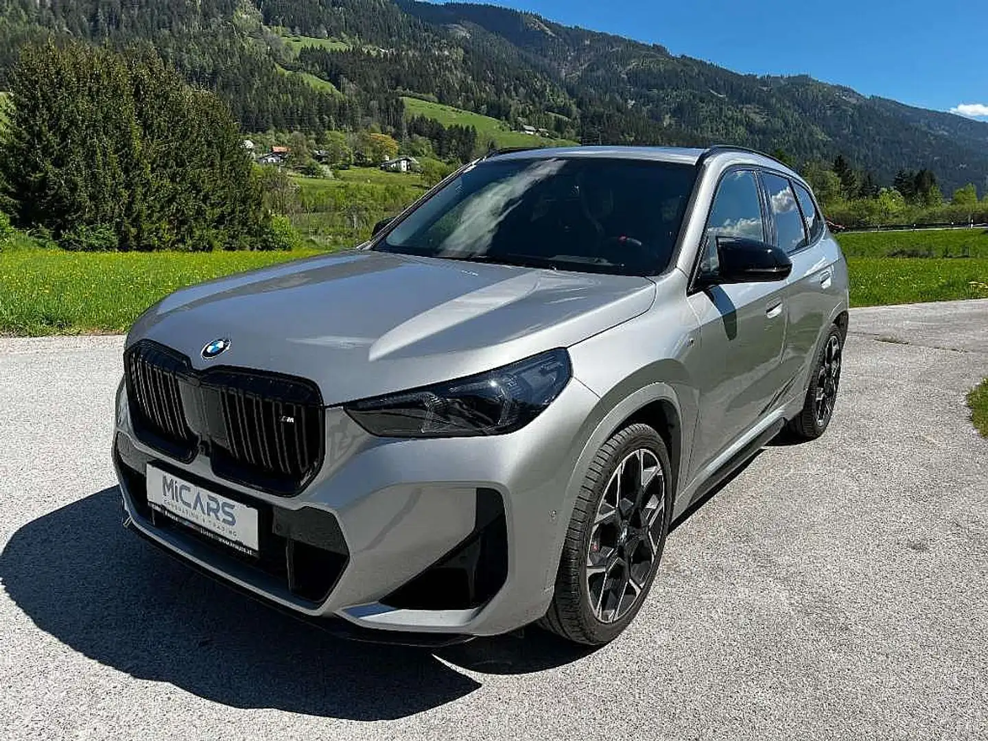 BMW X1 M35i xDrive Aut. Grigio - 1