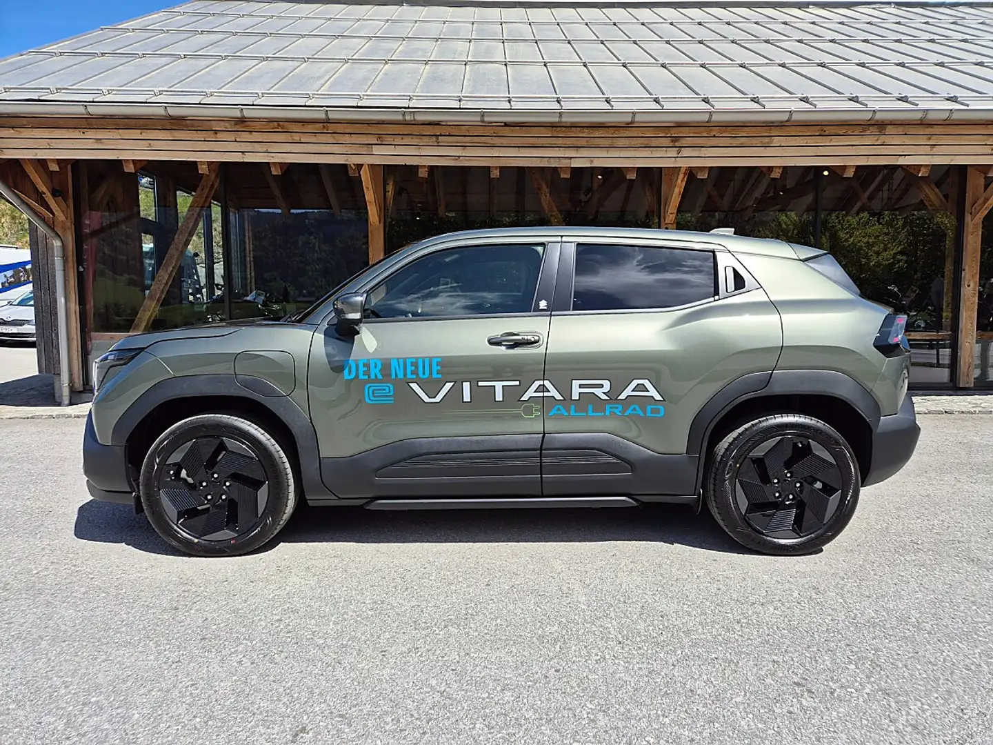 Suzuki Vitara eVitara 61kWh GL+ Allgrip-e Shine Grün - 2