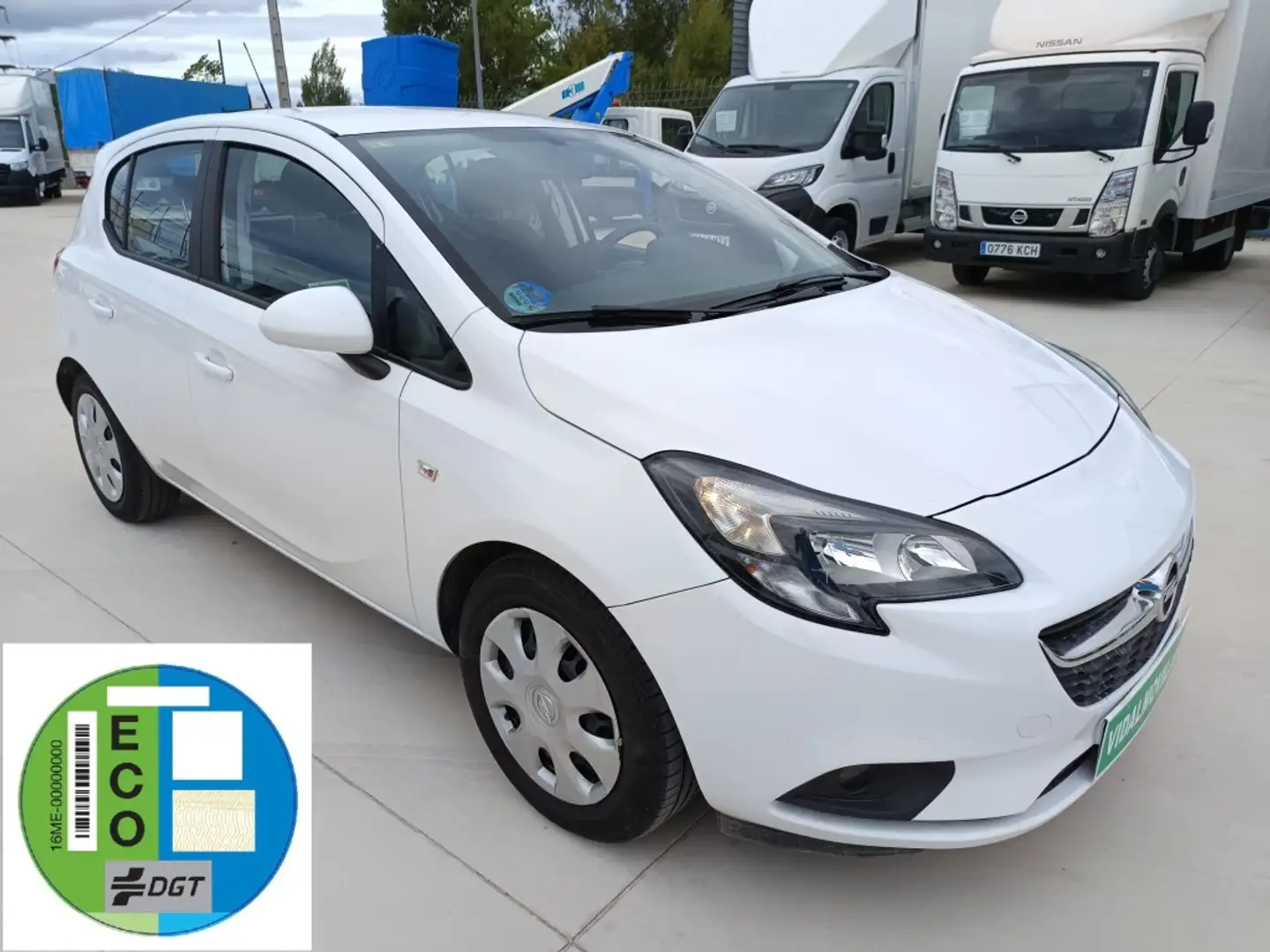 Opel Corsa 1.4 GLP Design Line 90 Weiß - 1