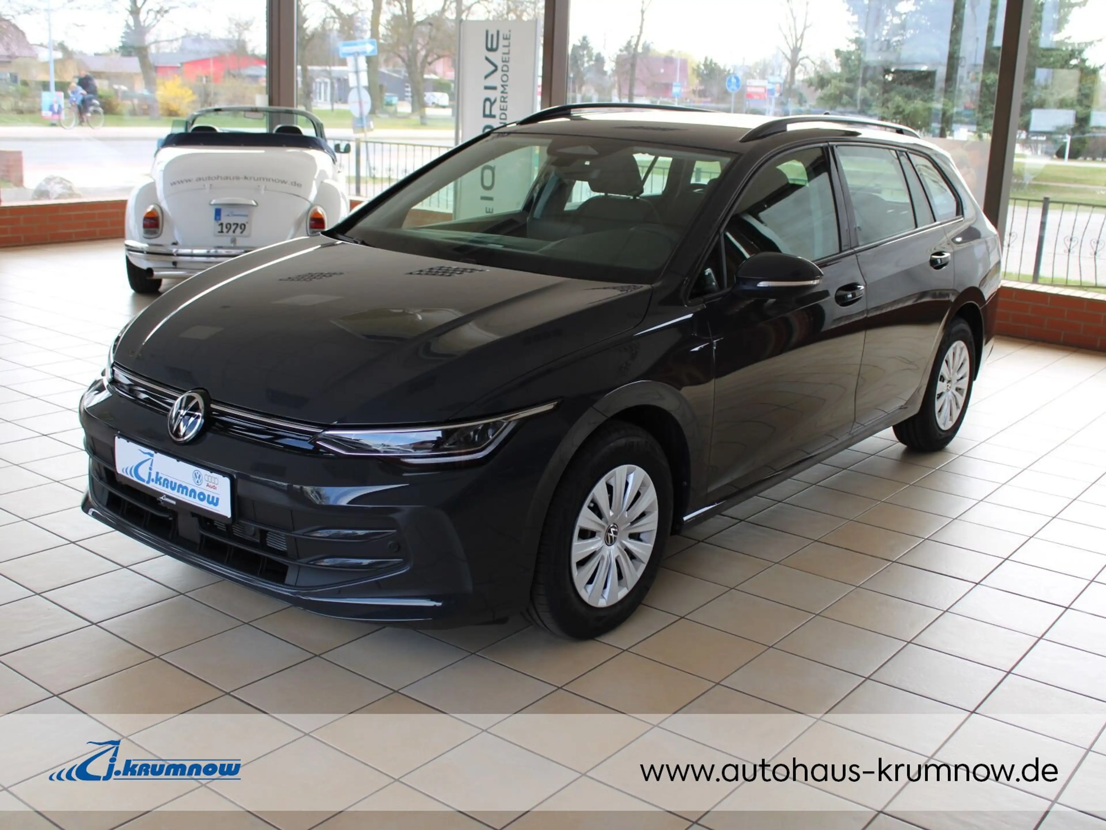 Volkswagen Golf VIII Variant 1.5 TSI OPF LED+Appconnect+GRA Klima/Sitzhzg./MF-Lenkrad/BC/L-R Sensor/Dachrel./eFH. — photo 4