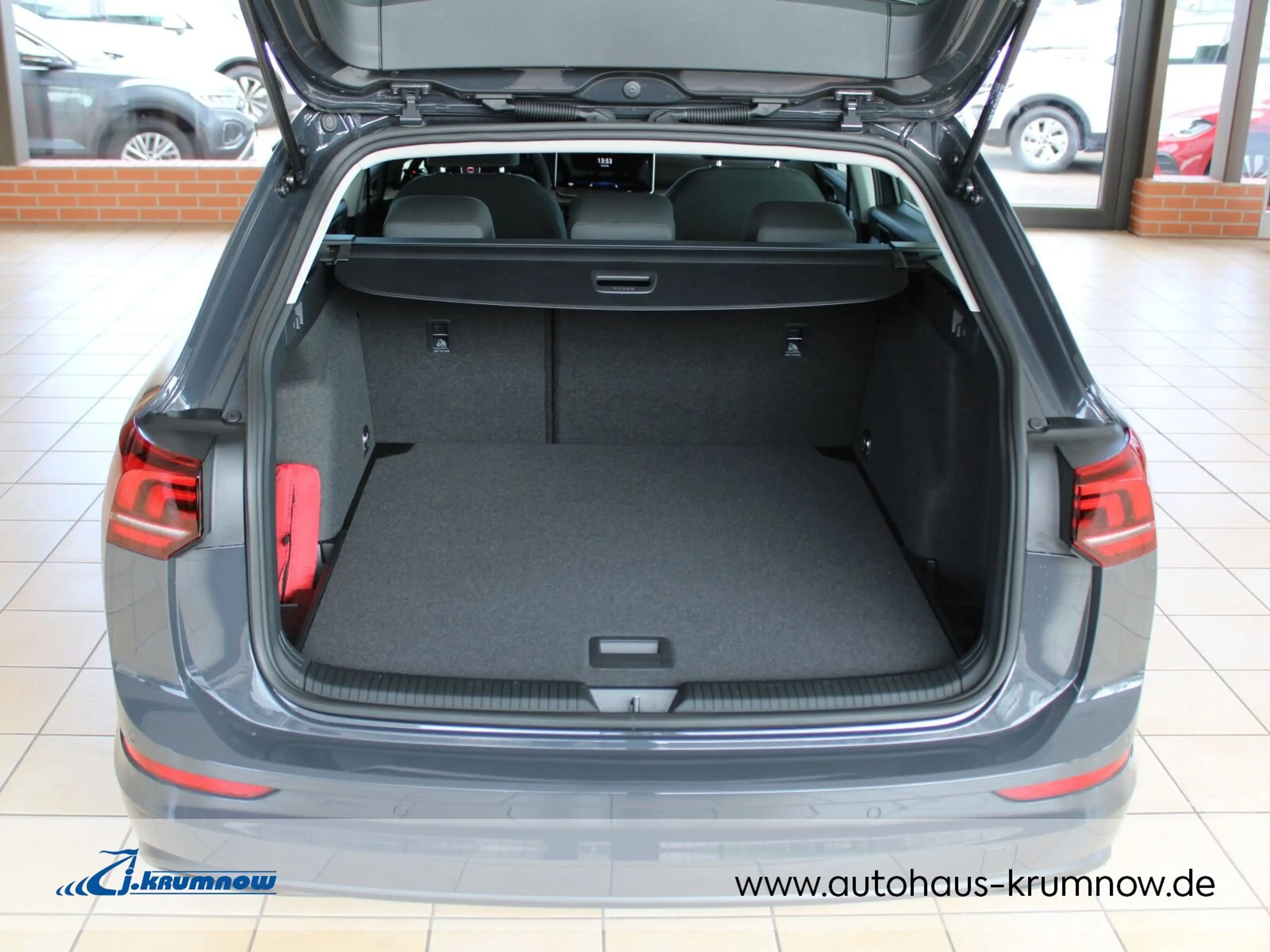 Volkswagen Golf VIII Variant 1.5 TSI OPF LED+Appconnect+GRA Klima/Sitzhzg./MF-Lenkrad/BC/L-R Sensor/Dachrel./eFH. — photo 5