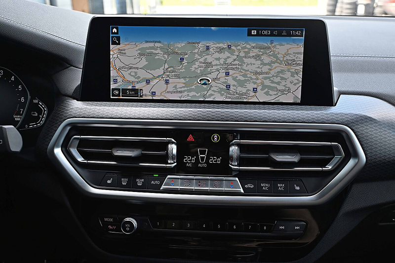 BMW X3 xDrive30e PHEV Aut. M Sport 20", adapt. Fahrwer... — photo 5