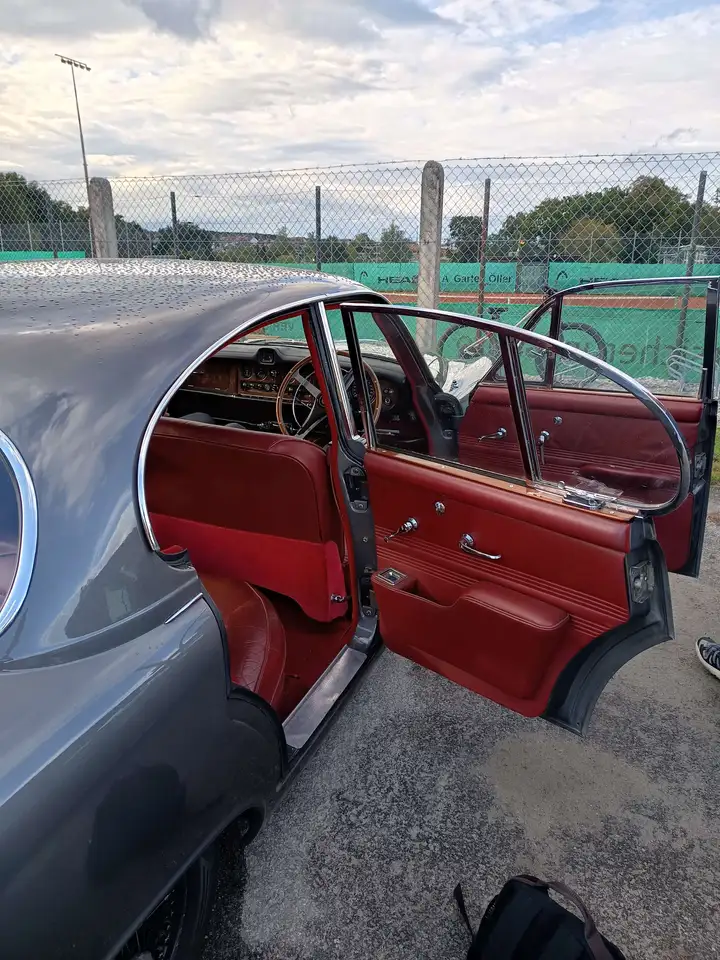 Jaguar Daimler Sovereign / Jaguar 420 RHD - sehr selten, foto 7