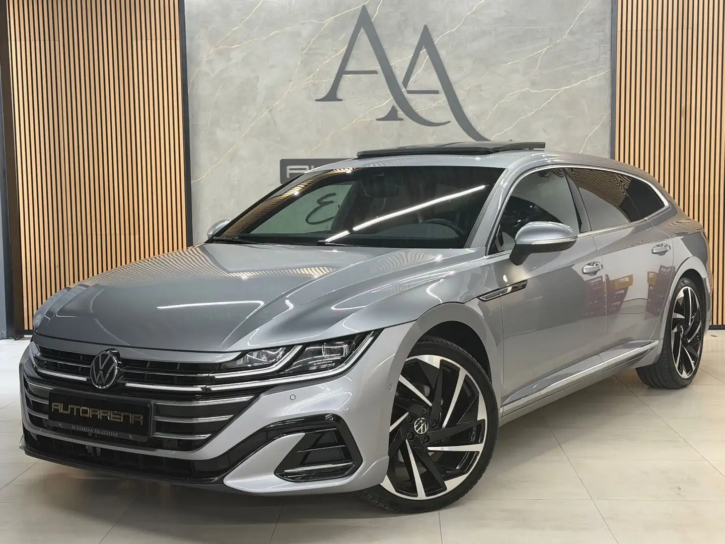 Volkswagen Arteon Shooting Brake 2.0 TDI*R-Line*AHK*XENON* Zilver - 2