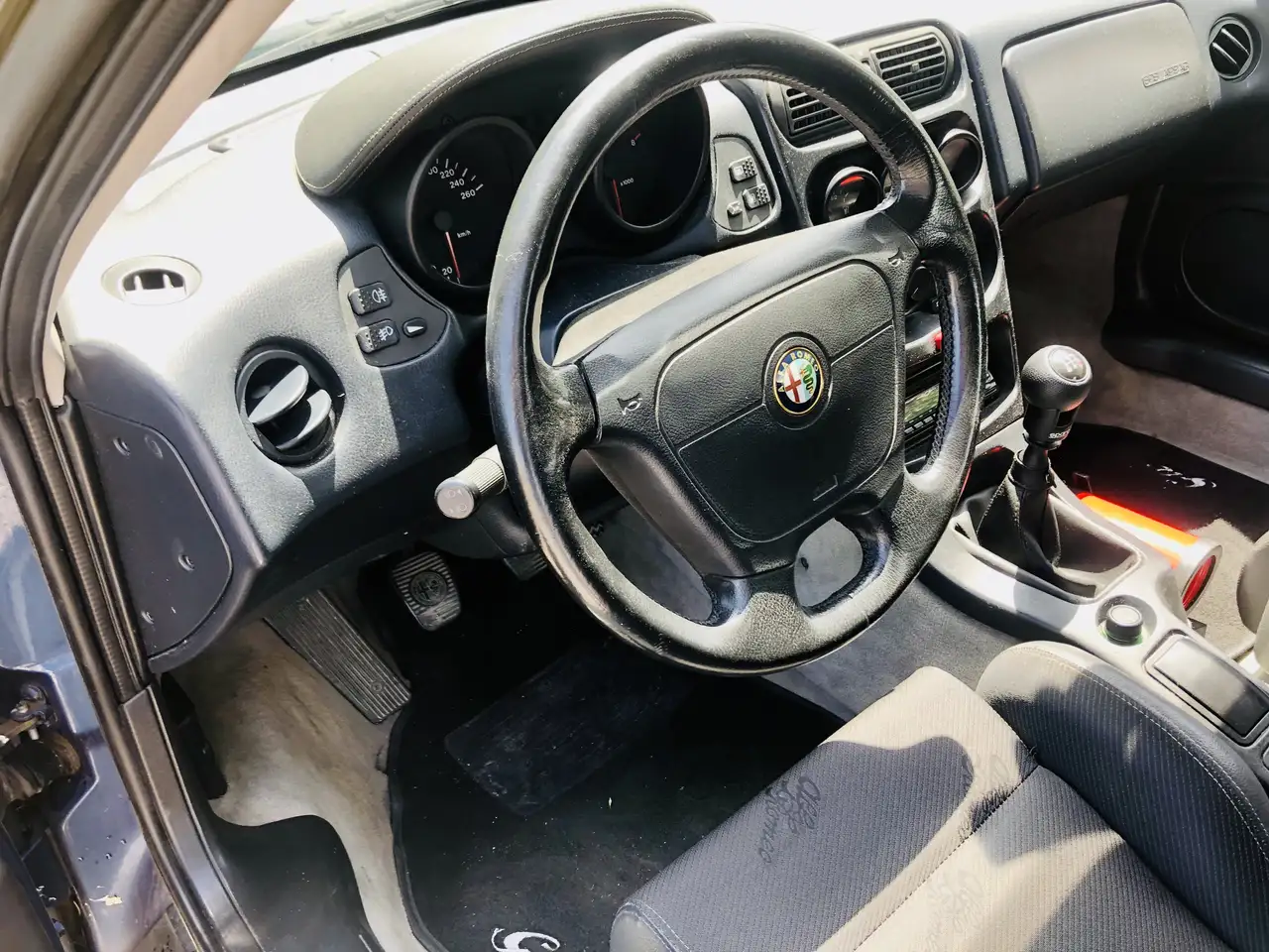 Alfa Romeo GTV 2.0 V6 tb, foto 11