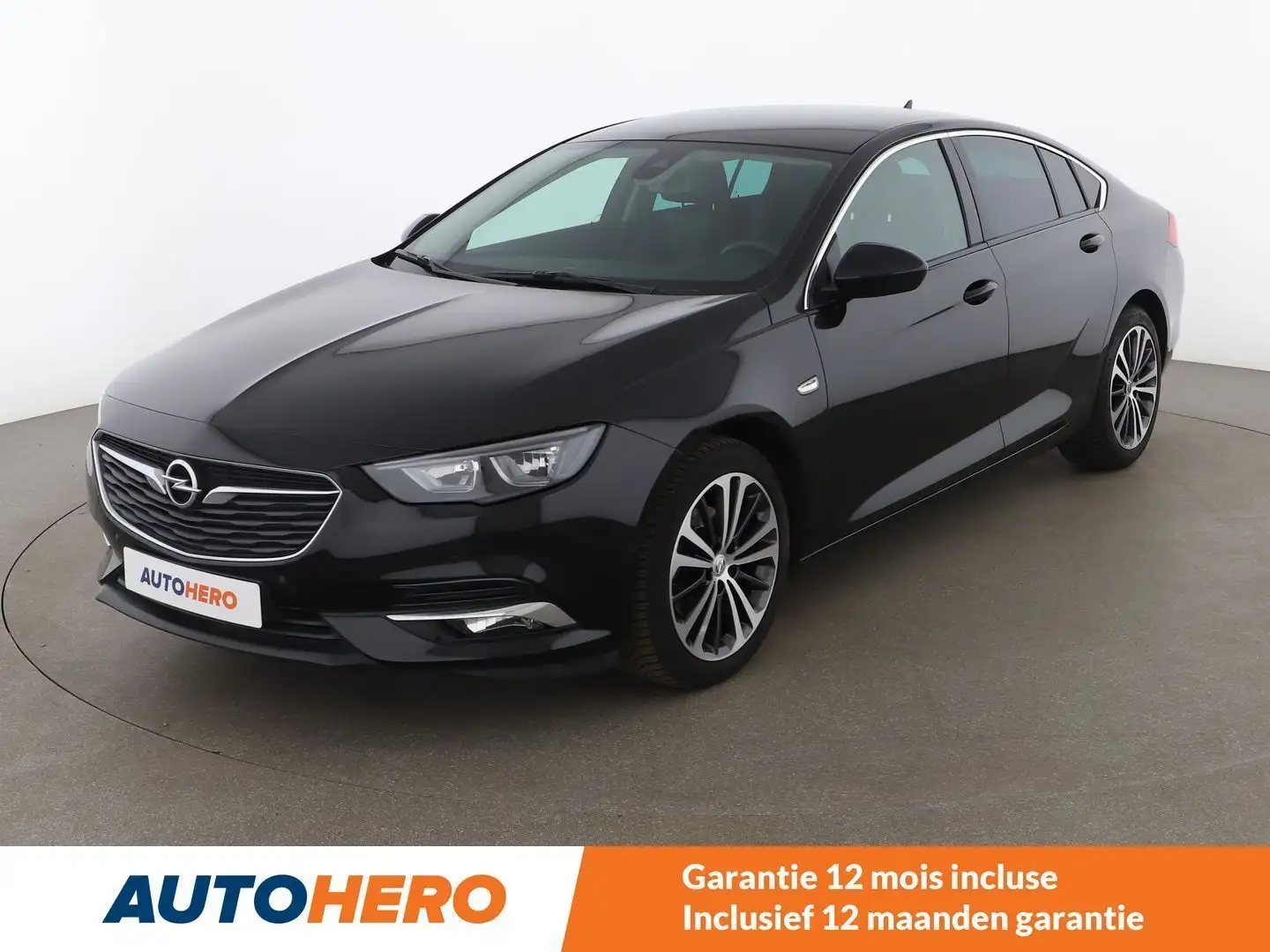 Opel Insignia 1.5 SIDI Turbo INNOVATION Zwart - 1