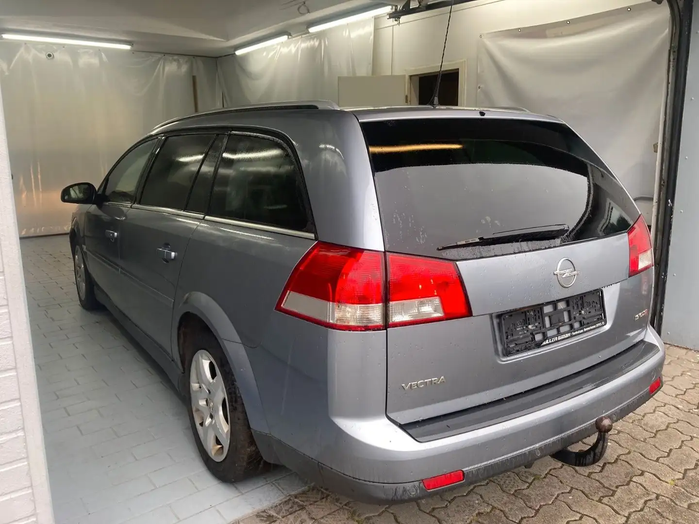 Opel Vectra C Caravan Edition+Aut.+SD+PDC+SHZ Silber - 2