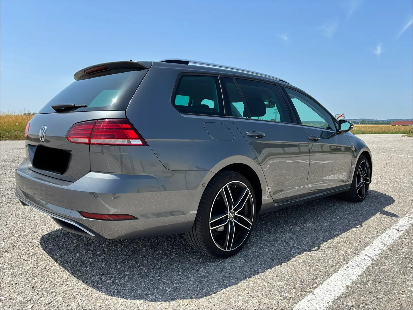 Volkswagen Golf Variant Comfortline 1,6 TDI SCR DSG - 2