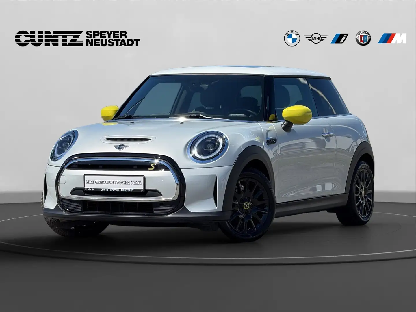 MINI Cooper SE 3-Türer Classic Trim Carplay LED Panorama Glasdach Silber - 2