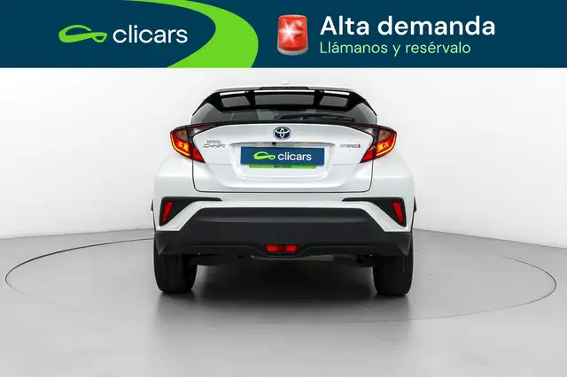 Toyota C-HR view 4
