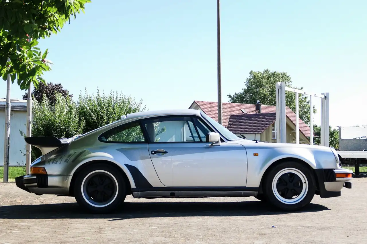 Porsche 911 Turbo * Motor komplett neu *, foto 5