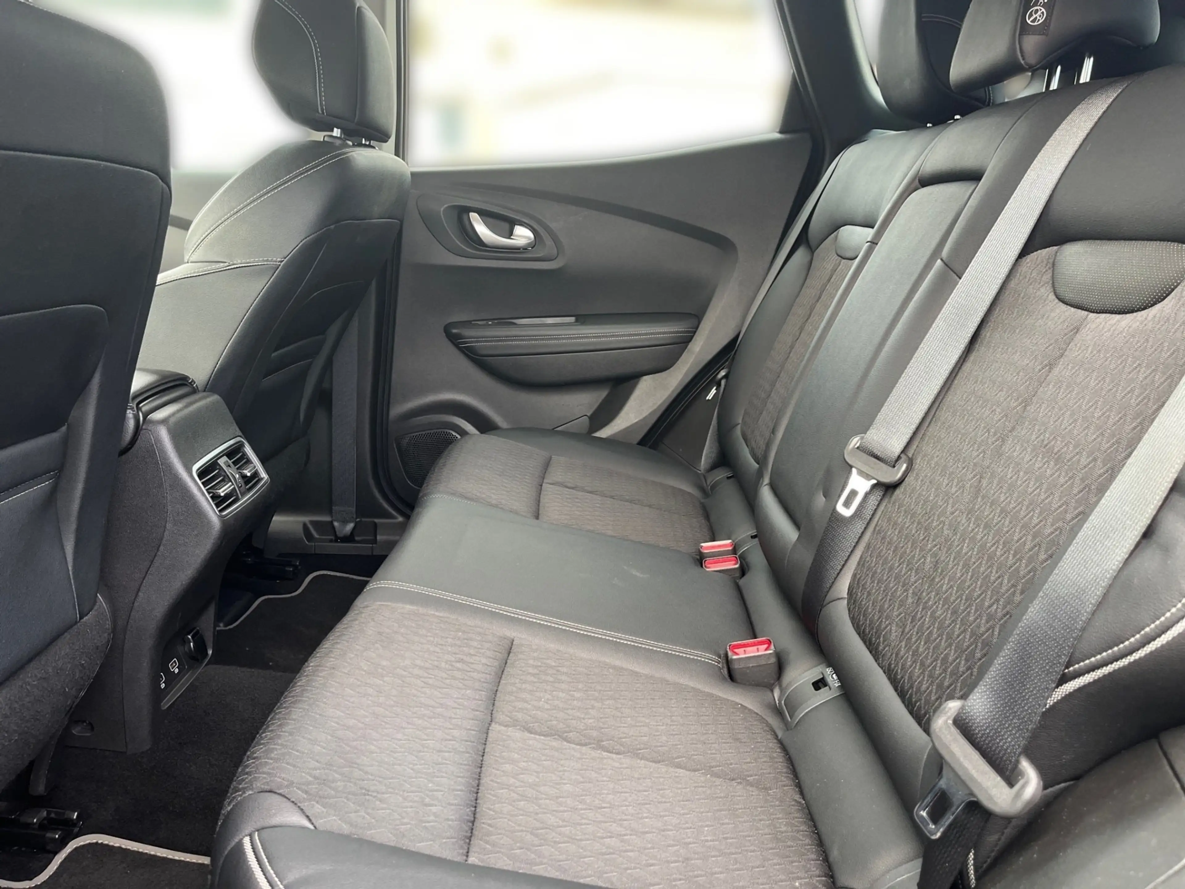 Renault Kadjar BOSE Edition TCe 160 EDC — photo 11