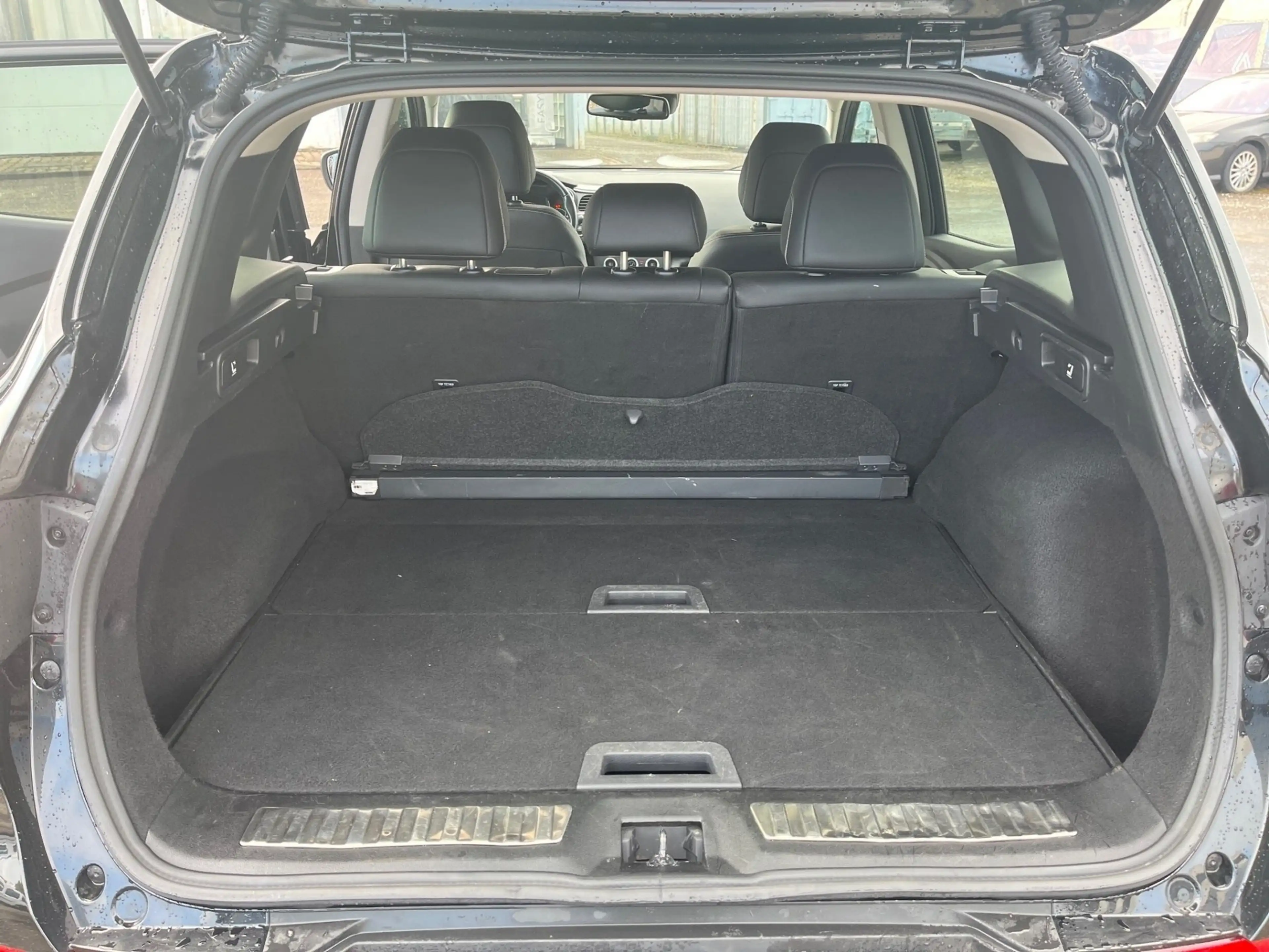 Renault Kadjar BOSE Edition TCe 160 EDC — photo 12