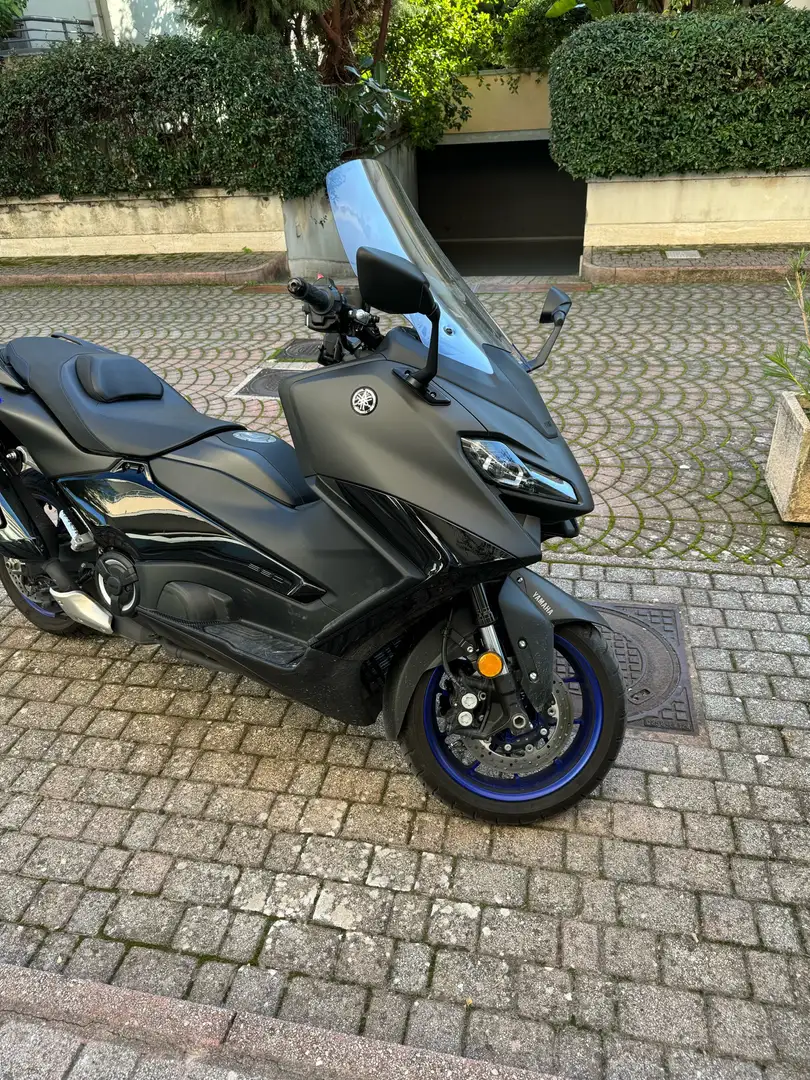 Yamaha TMAX 560 - 1