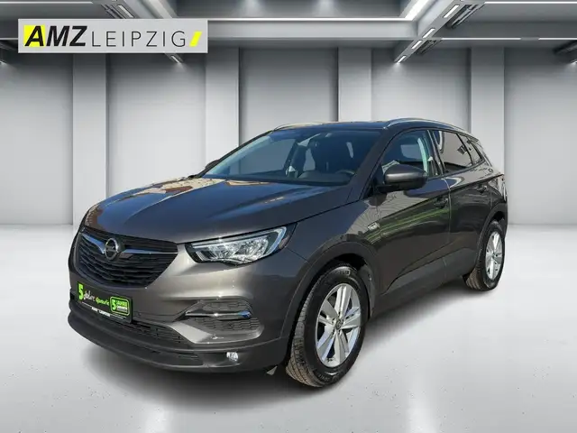 Opel Grandland 1.2 Turbo Edition LED+Navi+SHZ+2xKlima