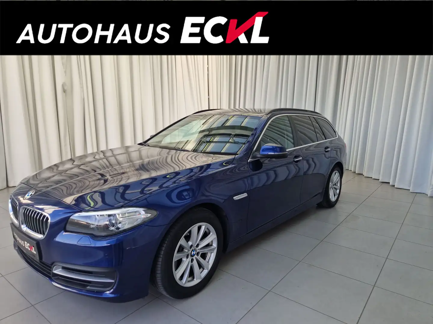 BMW 520 D Touring (F11) KlimaA SHZ Blau - 1