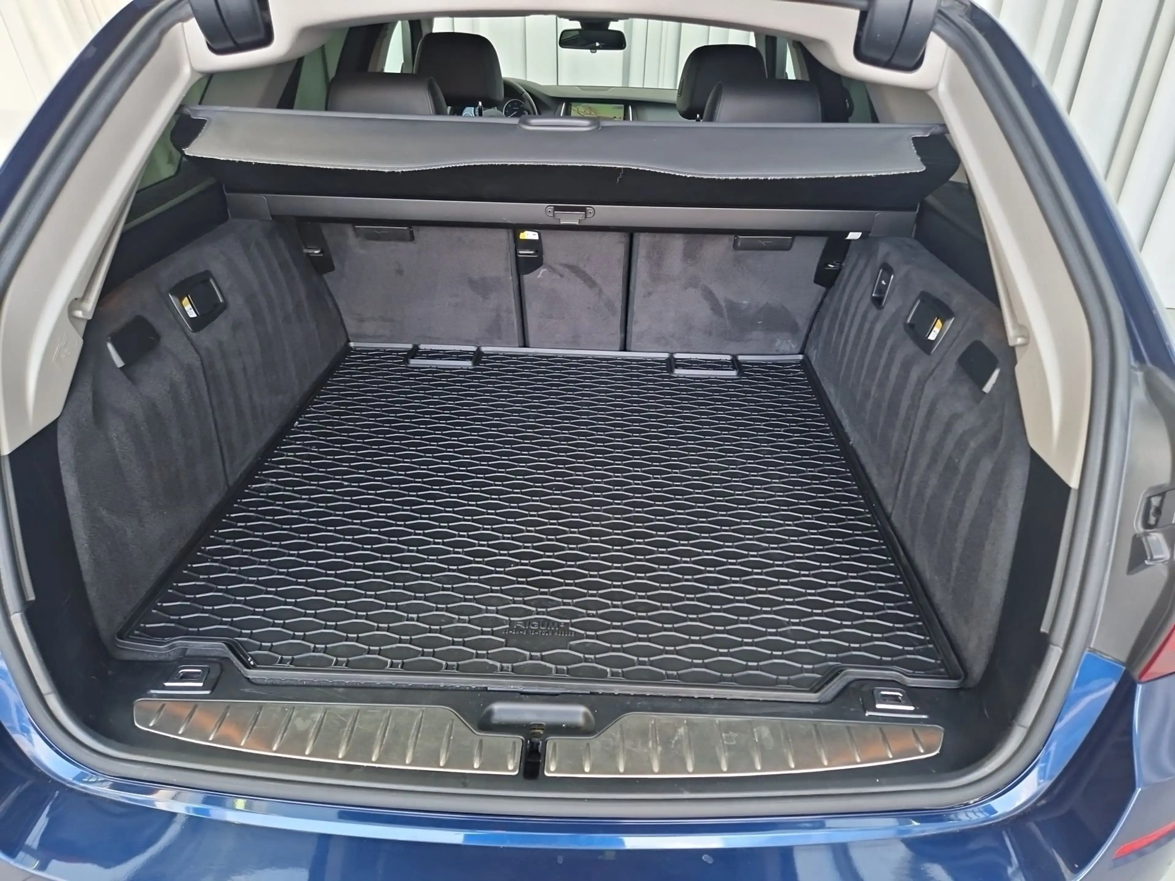 BMW 520 D Touring (F11) KlimaA SHZ — photo 10