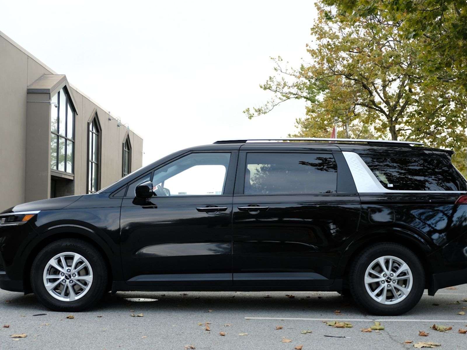 2023 Kia Carnival